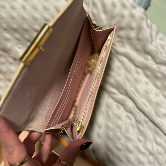 Louis Vuitton Croisette Chain Wallet - Picture 3 of 5